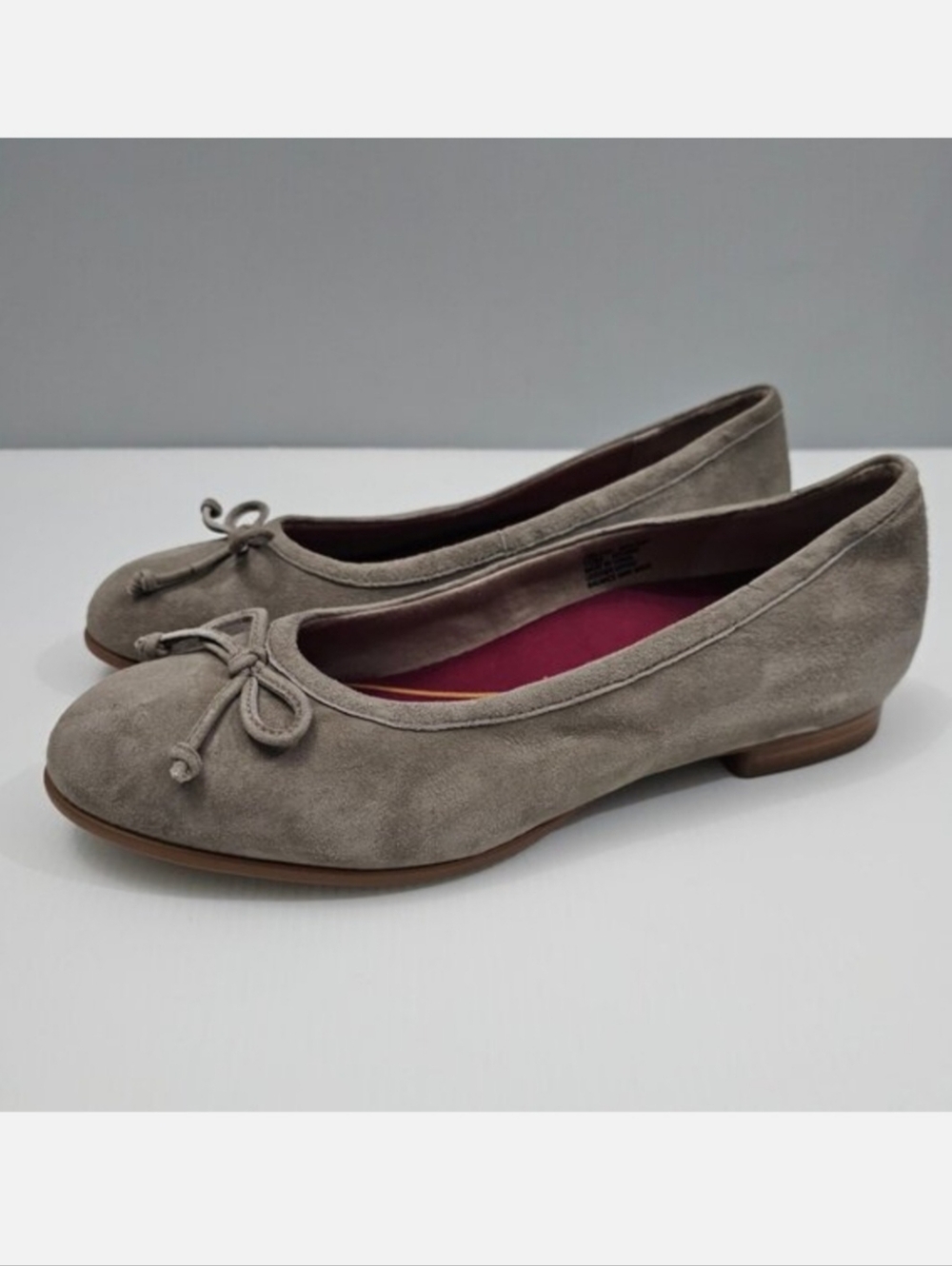 Munro Joslynn Bow Ballet Flat Womens 10 Taupe Suede Casual Comfort Slip On NEW